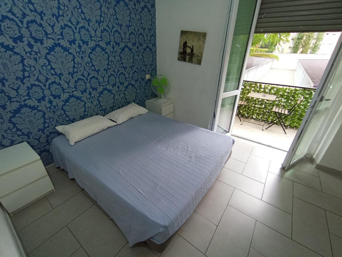 Apartament Apartament Famagosta Milano Zewnętrze zdjęcie