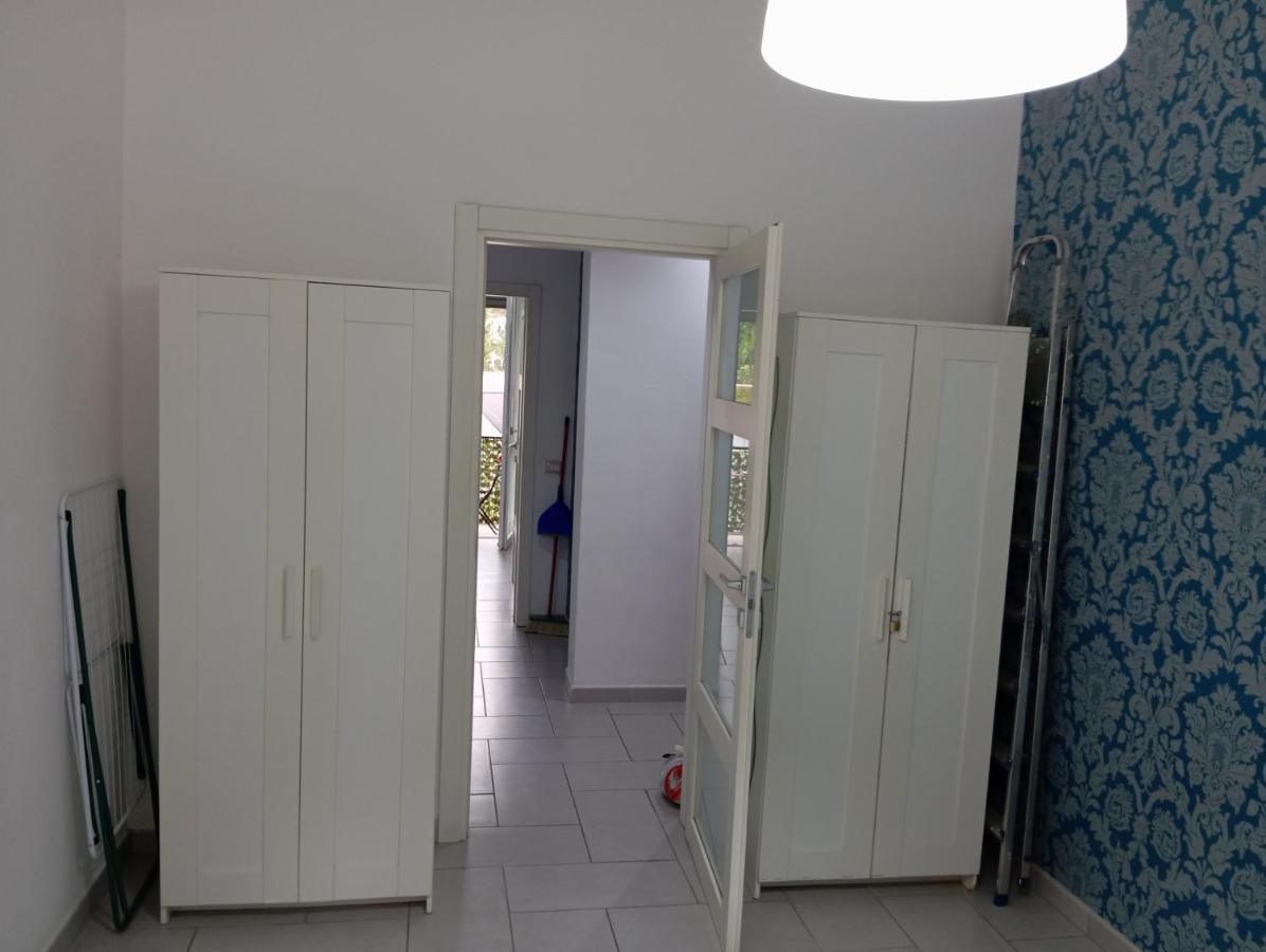 Apartament Apartament Famagosta Milano Zewnętrze zdjęcie